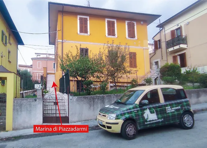 Marina Di Piazzadarmi Prázdninový dům *