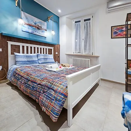 Marina Di Piazzadarmi * Ancona